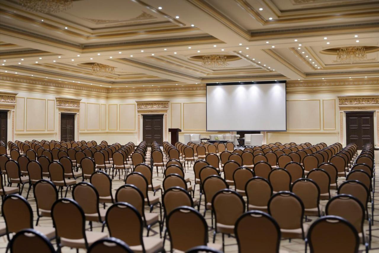 Voco - Riyadh, An Ihg Hotel - فندق فوكو الرياض, احدى فنادق مجموعة إنتركونتيننتال Eksteriør billede The ballroom